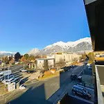 Blackhome Innsbruck City East I Contactless Check-In