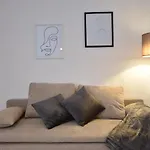 Super Central City Appartement With Free Parking