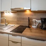 Modern Innsbruck Apartment I Free Parking
