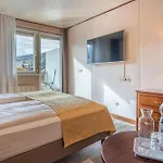 Hotel Neue Post I Self Check-In