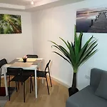 Sankt-Nikolaus Old Town Apartment