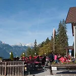 Ferienwohnung-Apartment Monika In Innsbruck-Igls