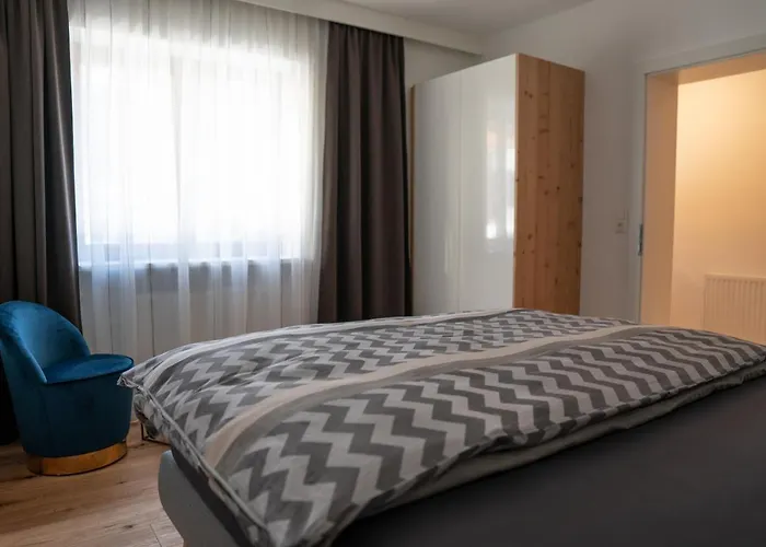 Traditionell-Modernes Haus In Hoetting