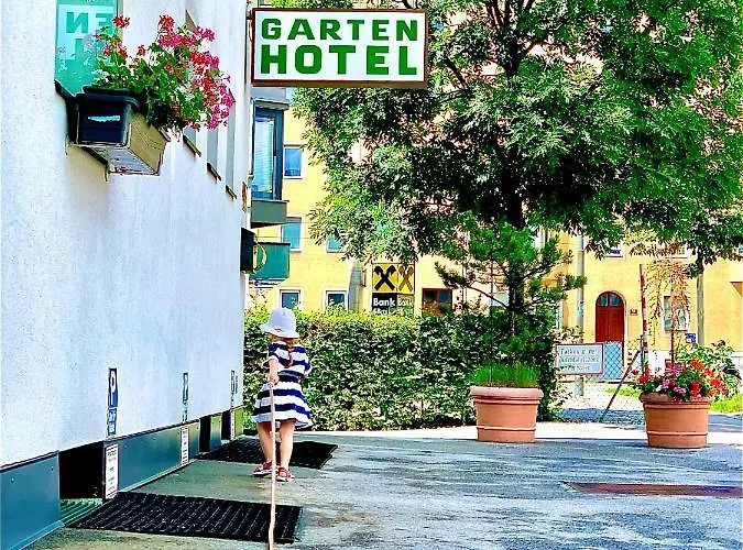 Gartenhotel Garni Pension B&B