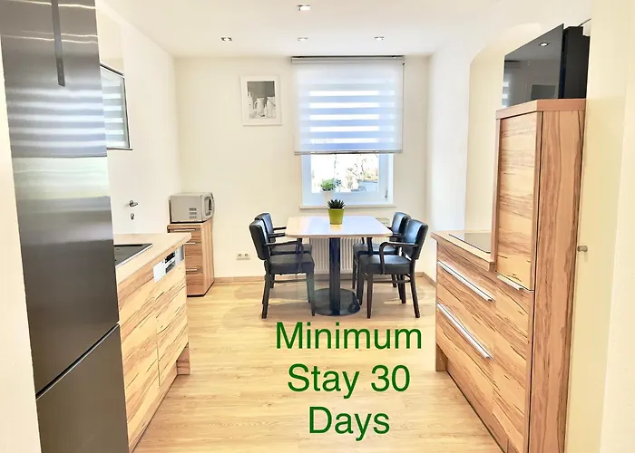 Central 4 Room Apt Min Stay 30 Days
