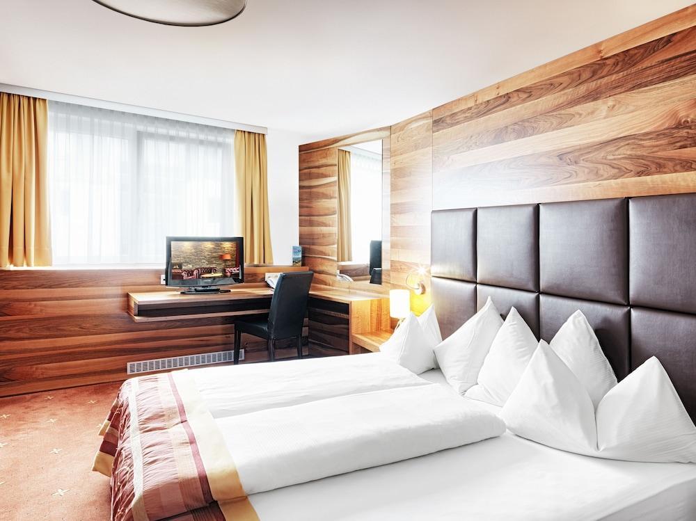 Hotel Grauer Baer 4*