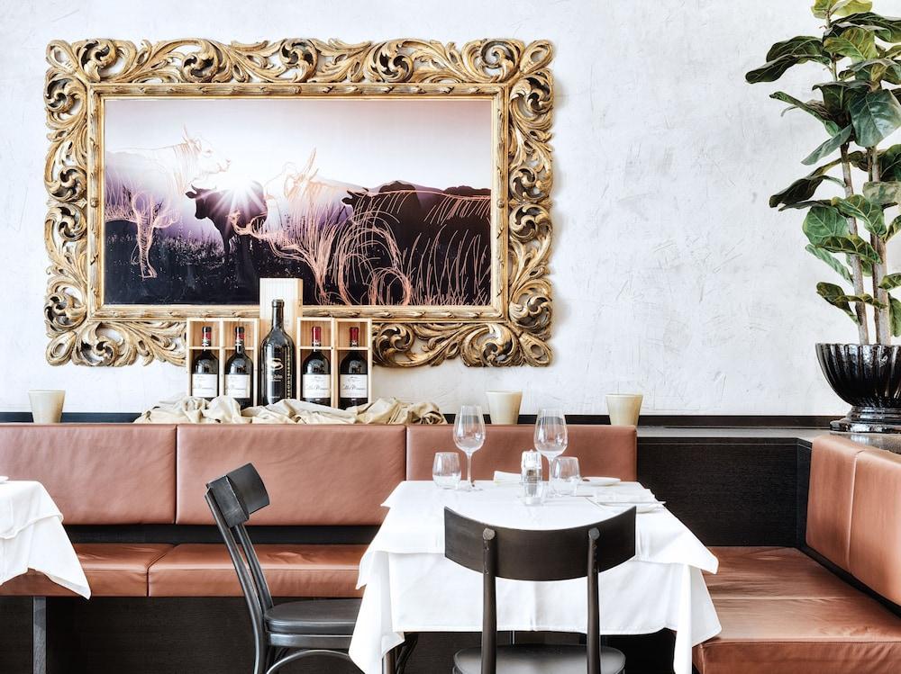 Grauer Baer Hotel