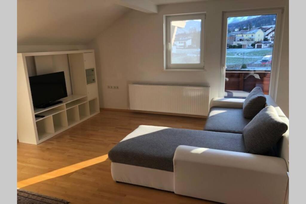 Haus Altenburg *