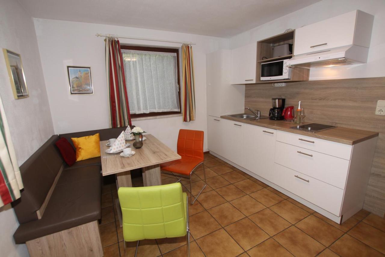 Wessely Am Golfplatz Apartment *