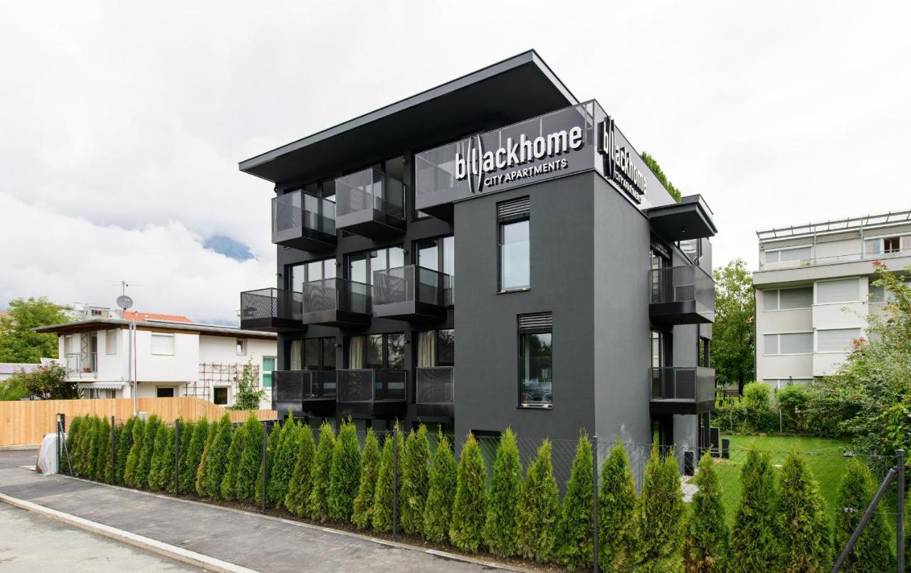 Aparthotel Blackhome East I Contactless Check-in Innsbruck