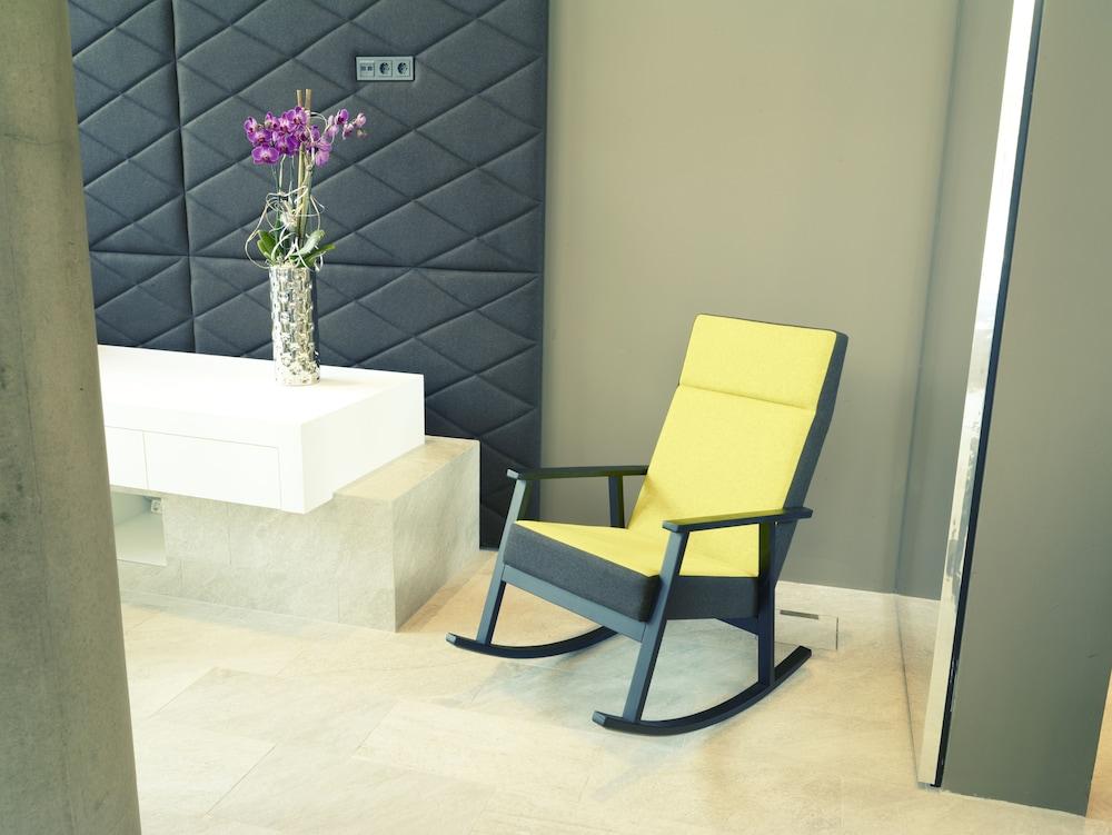 Adlers Hotel 4*