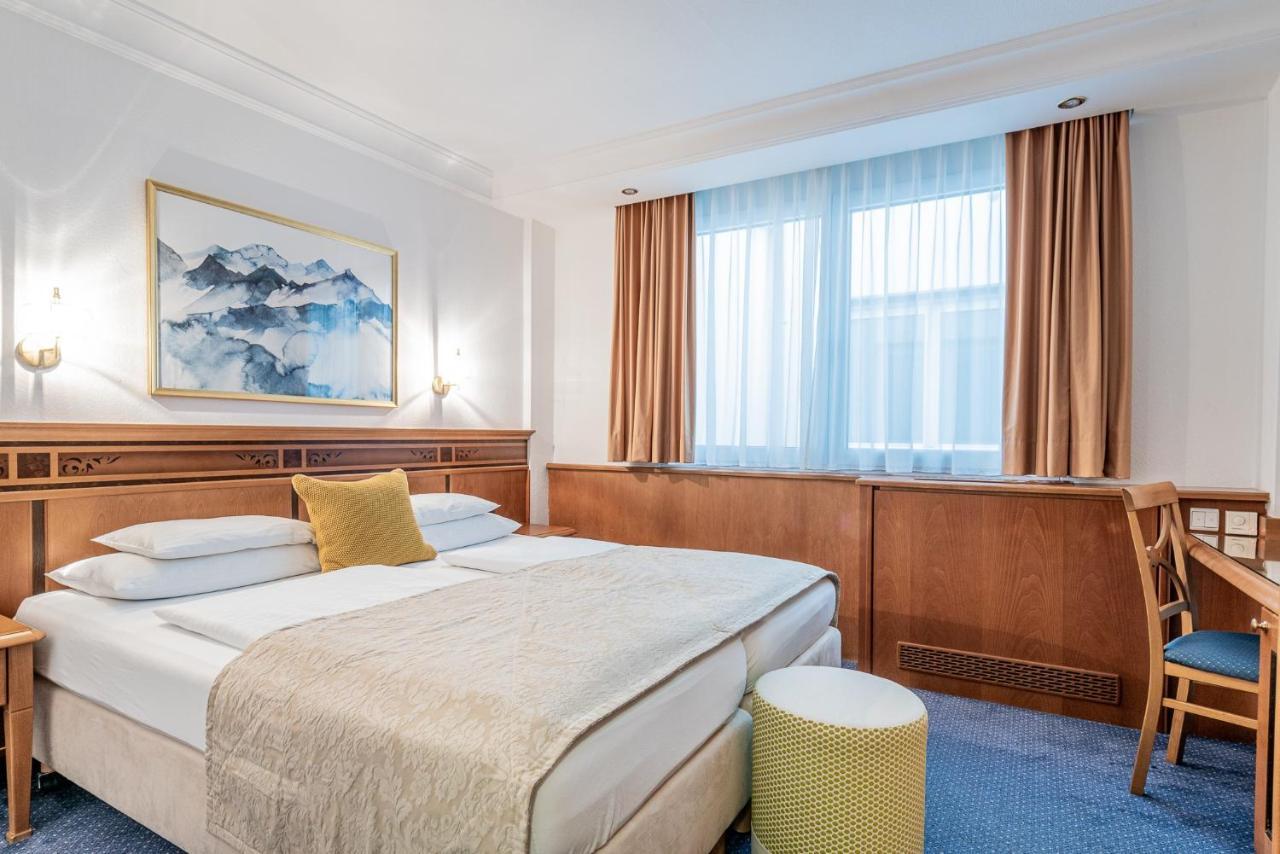 Mondschein Hotel