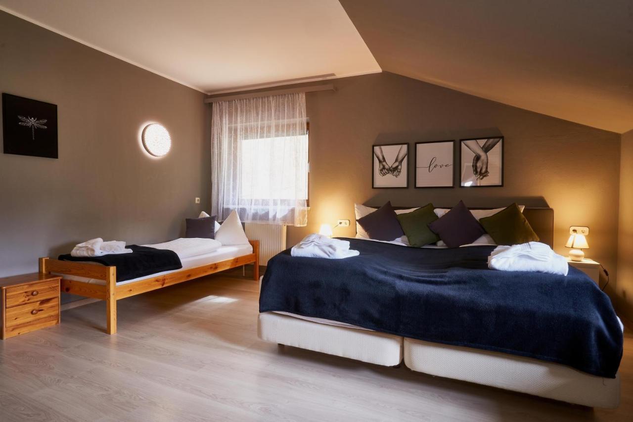 The Art And Apartment 3*