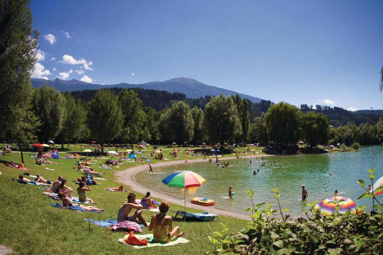 Huge In Awesome Location With Parking Apartment Innsbruck