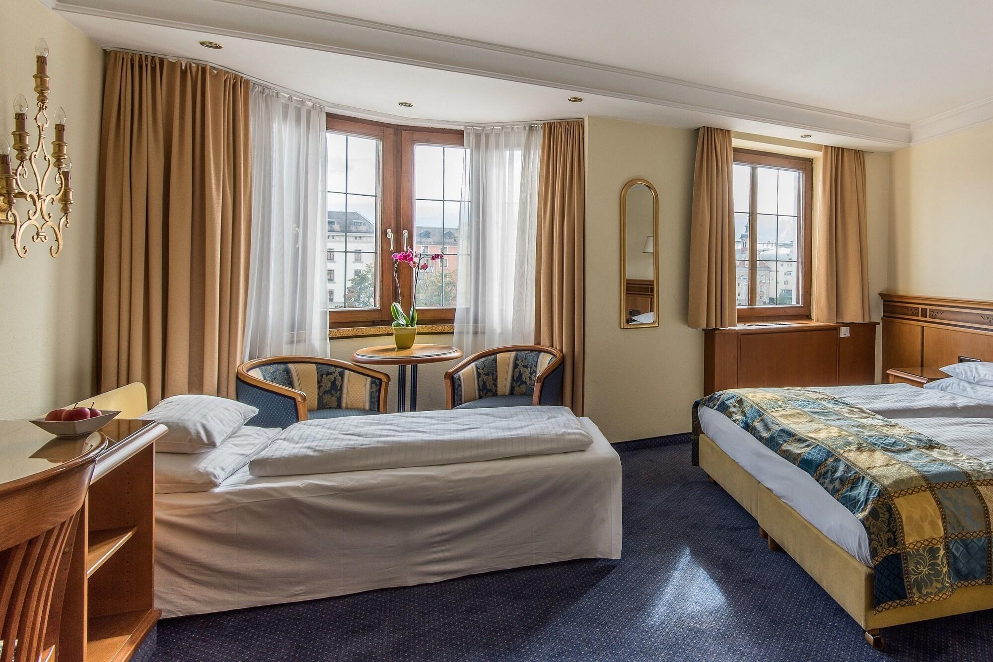 Hotel Mondschein Innsbruck