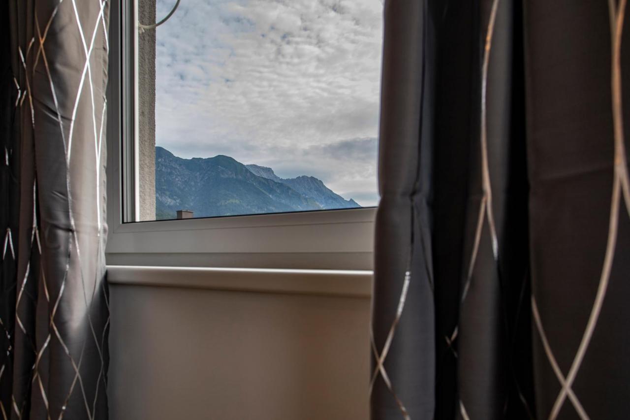 Innsbruck East Side Apartment I Free Street Parking * Innsbruck