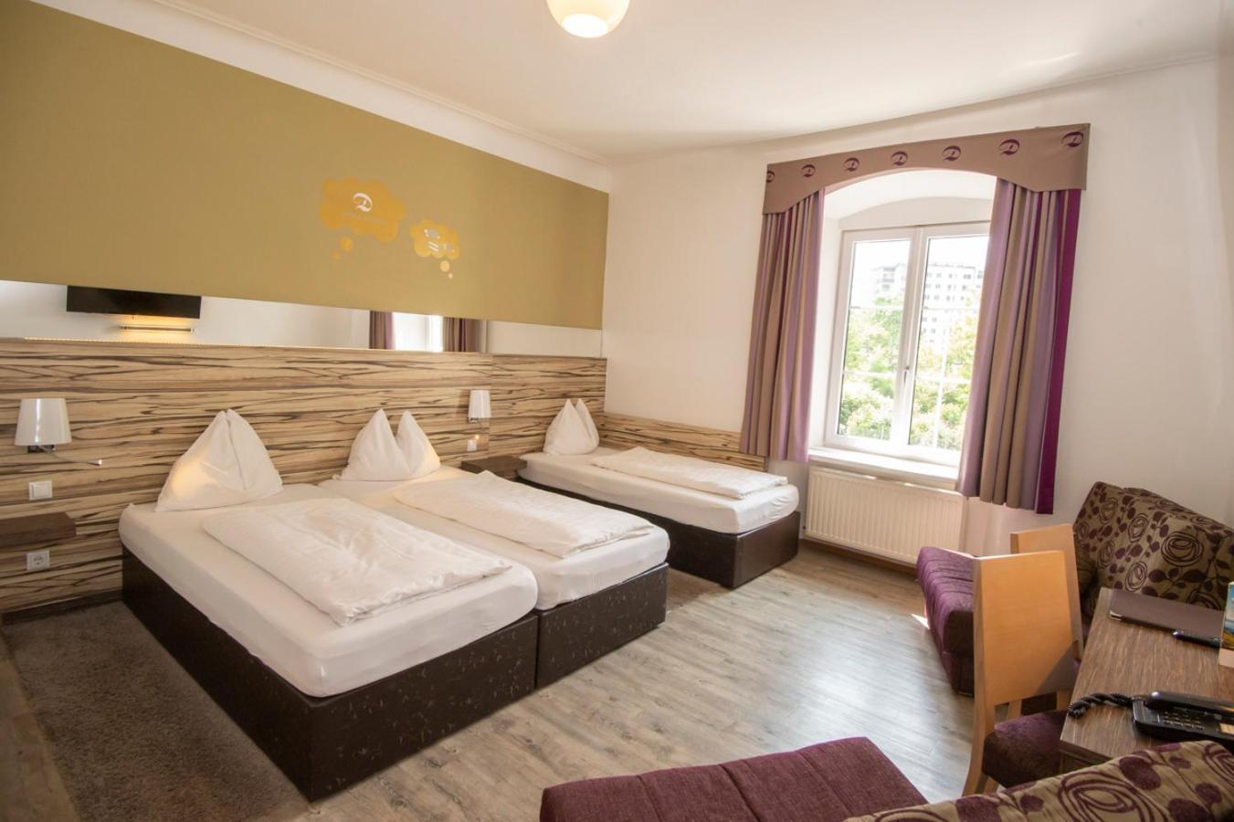 Dollinger Hotel 3*
