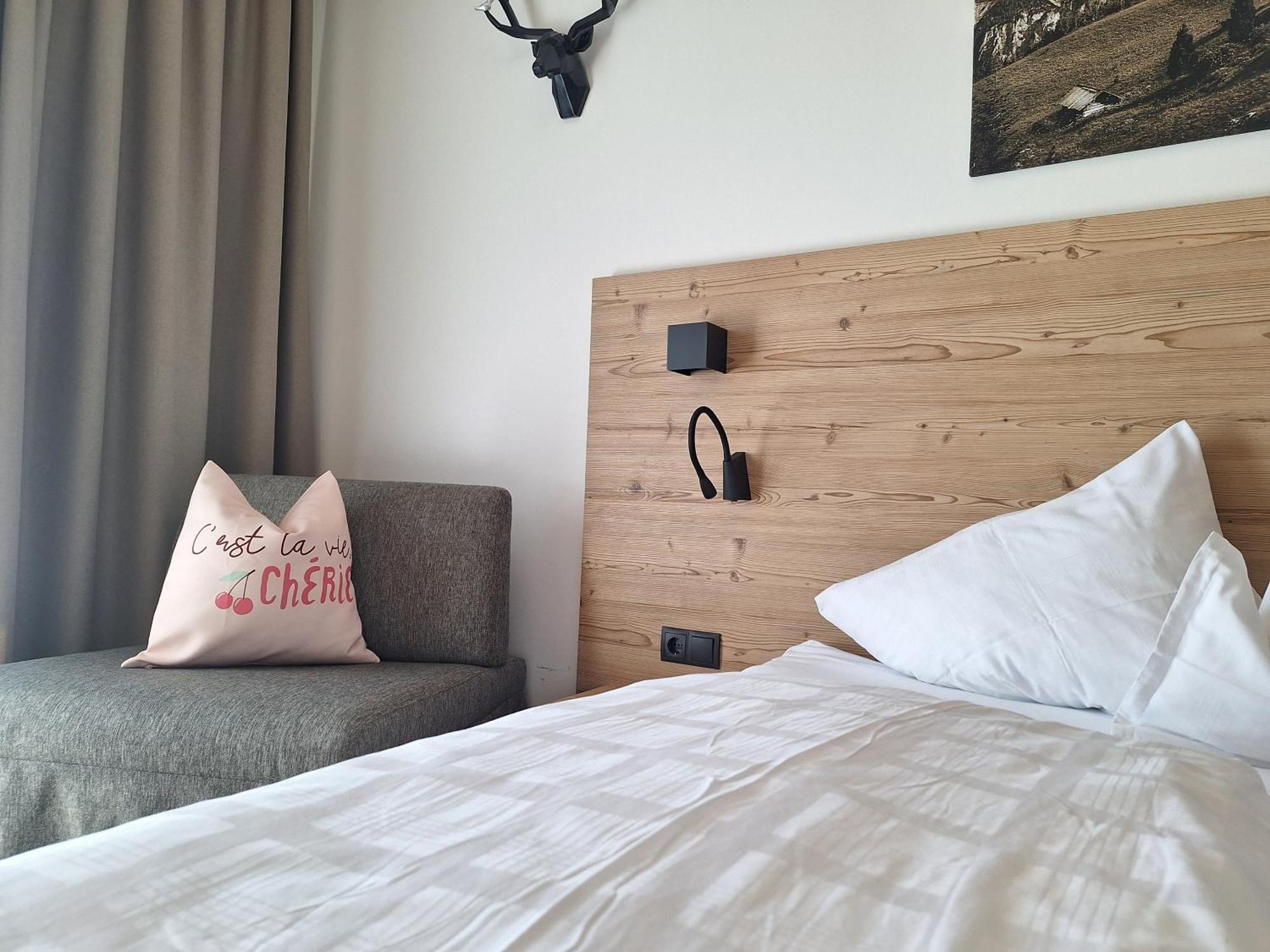 Sweet Cherry - Boutique & Tyrol 3*