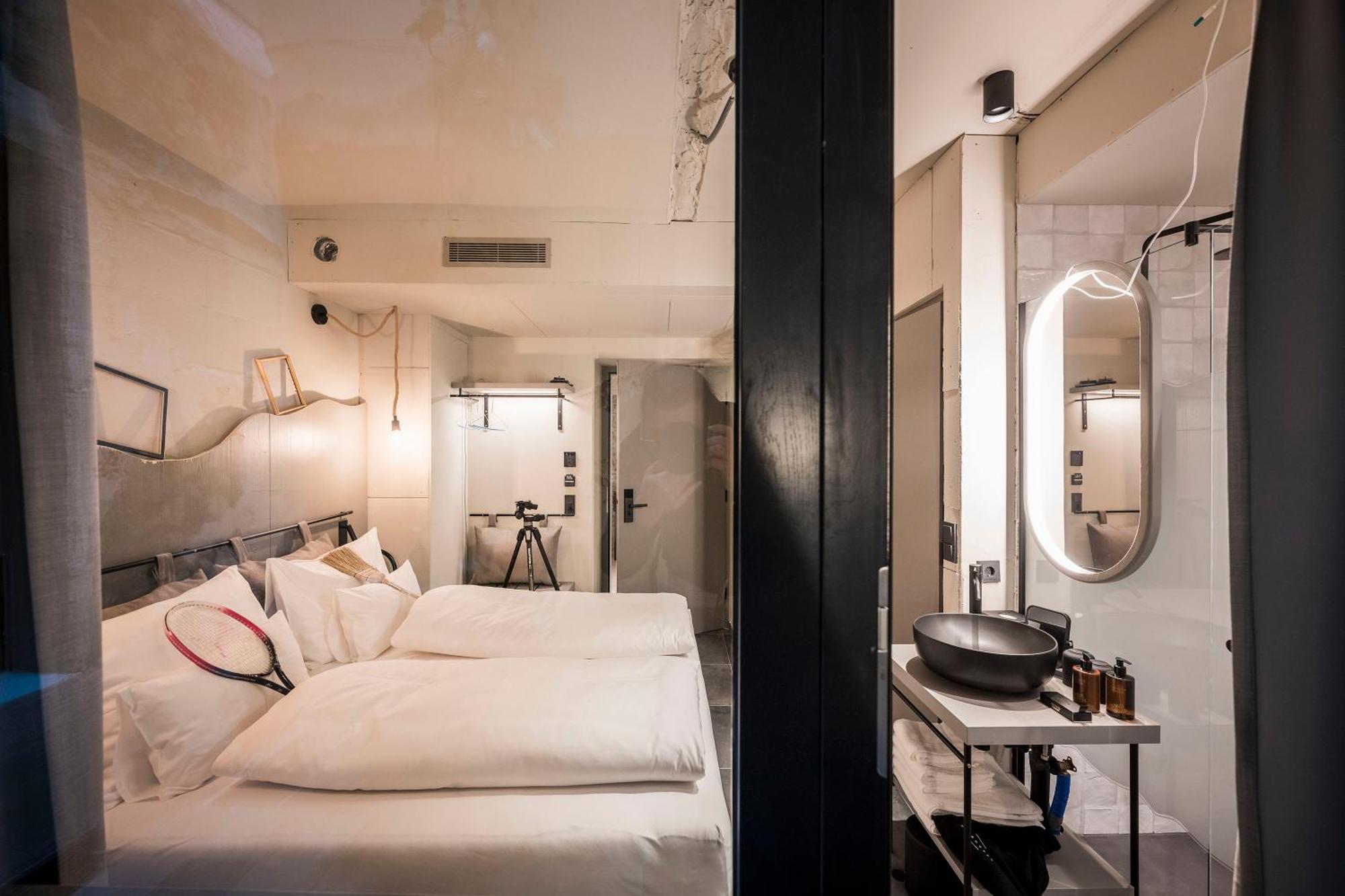 Hotel Altstadthotel Weisses Kreuz 4*