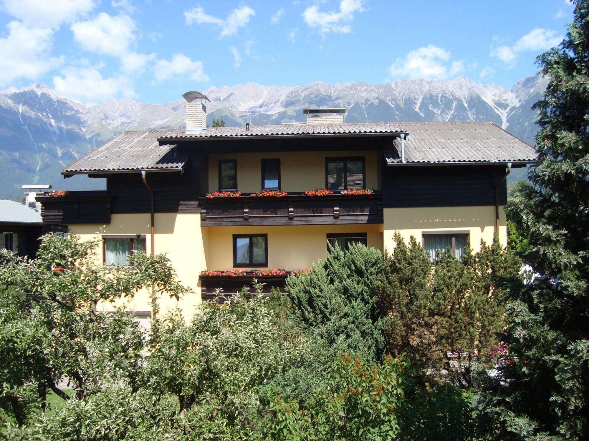 Friedl Guest house 3*