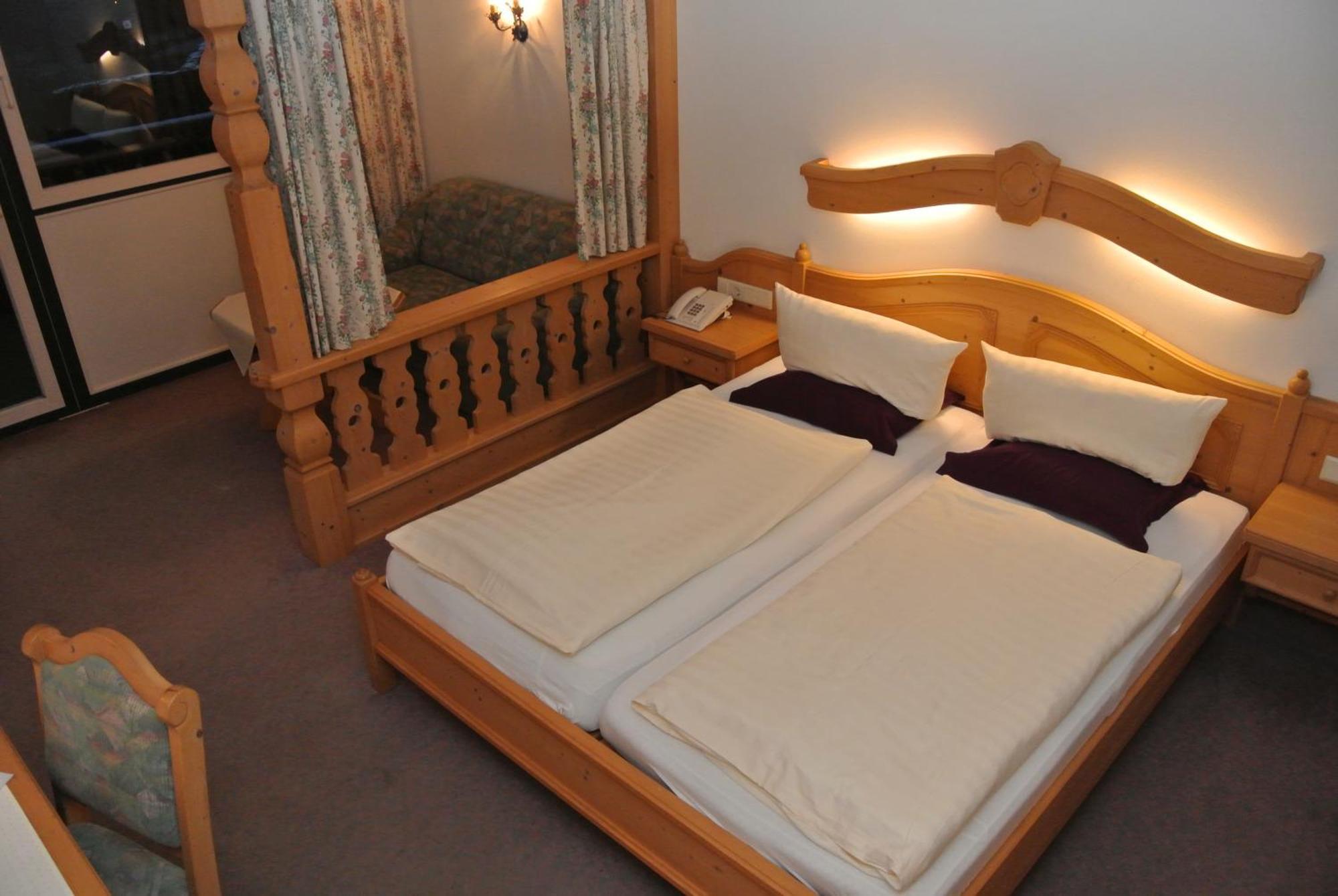 Hotel Gruberhof Igls 3*