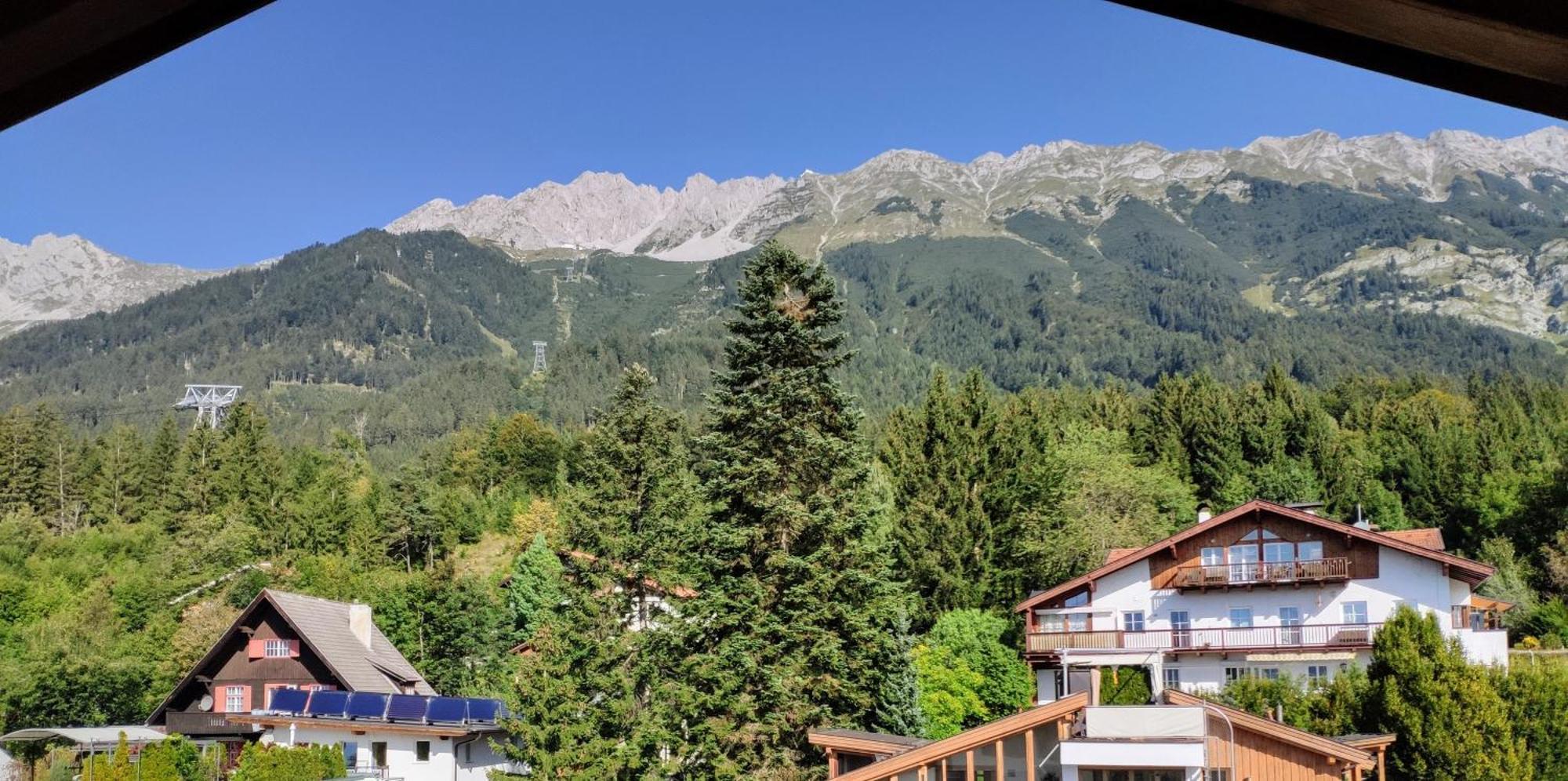Alpendohle Apartment *