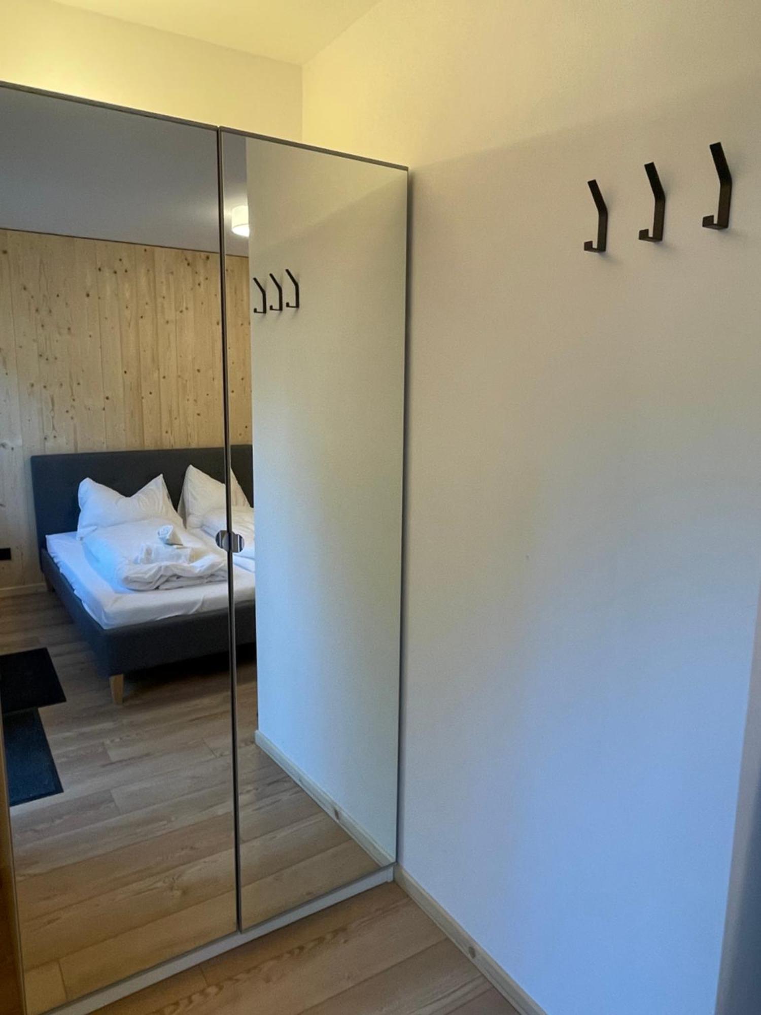 Waldblick - Neubau - Self-check-in - Kein Verkehr - Am Wald - Parkplaetze Vor Tuer - Or Double *