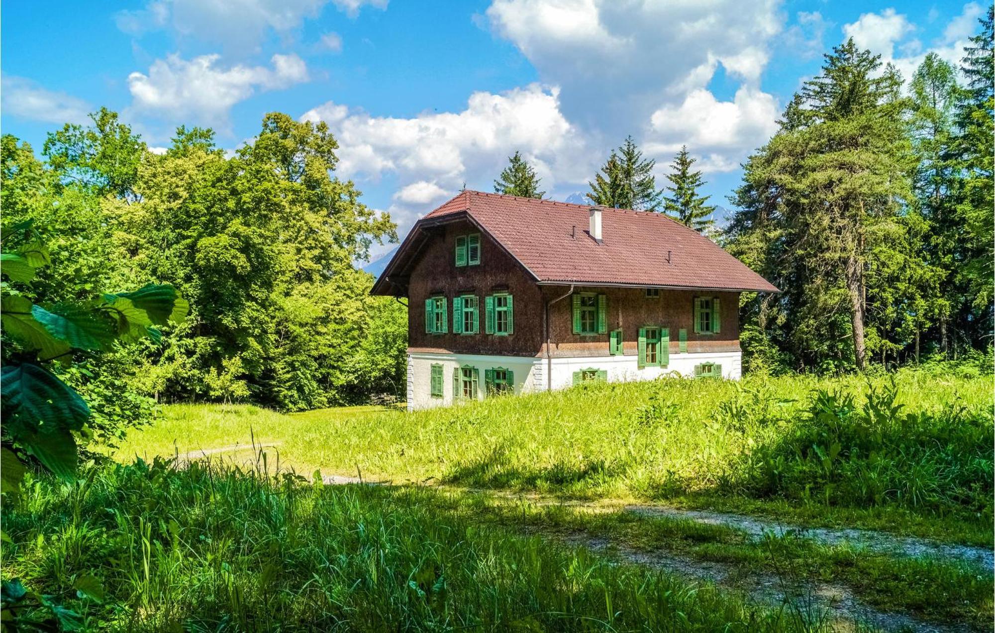 In Igls With Wifi Holiday home Innsbruck