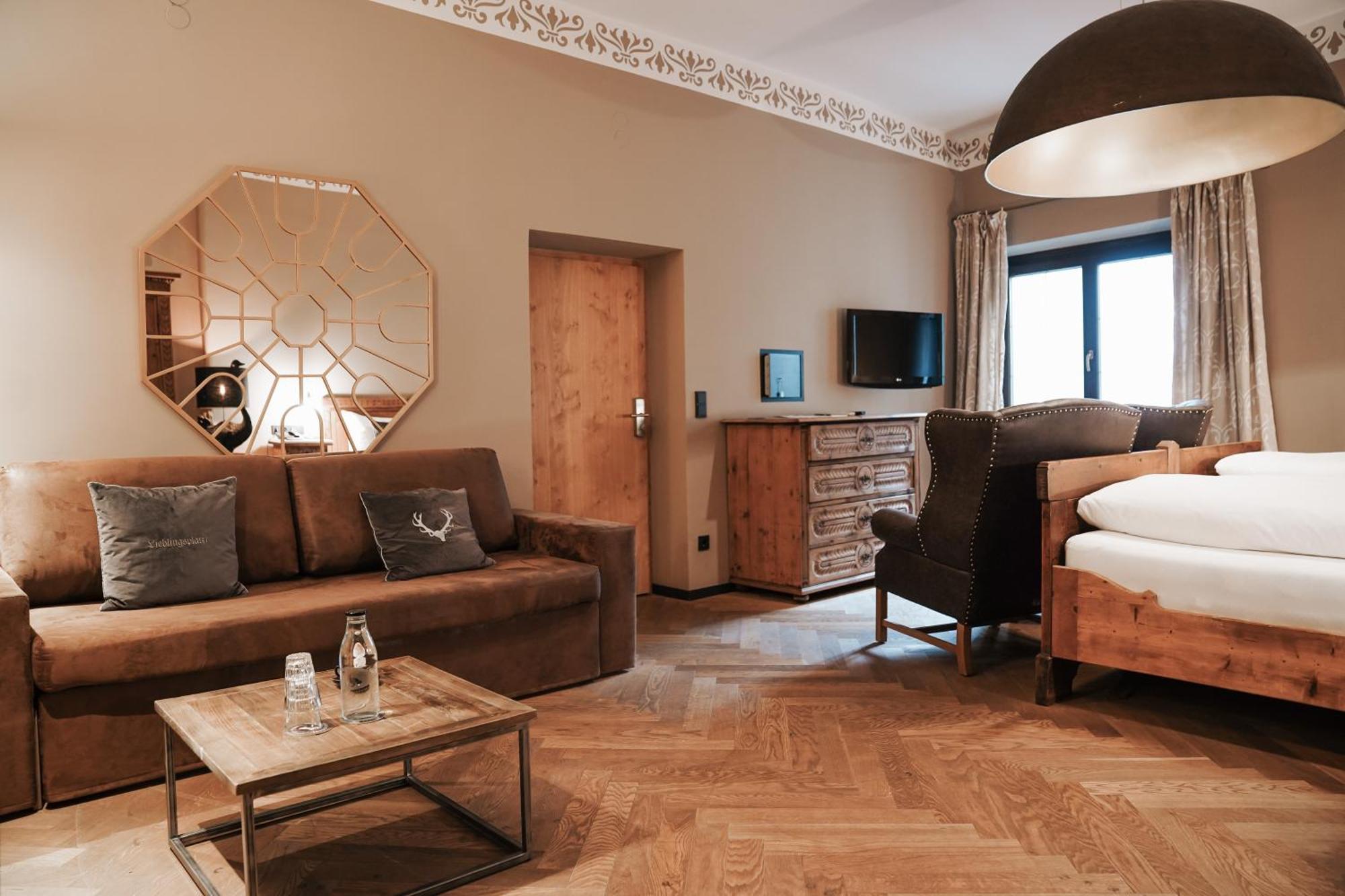 Boutiquehotel Weisses Roessl Hotel 2*