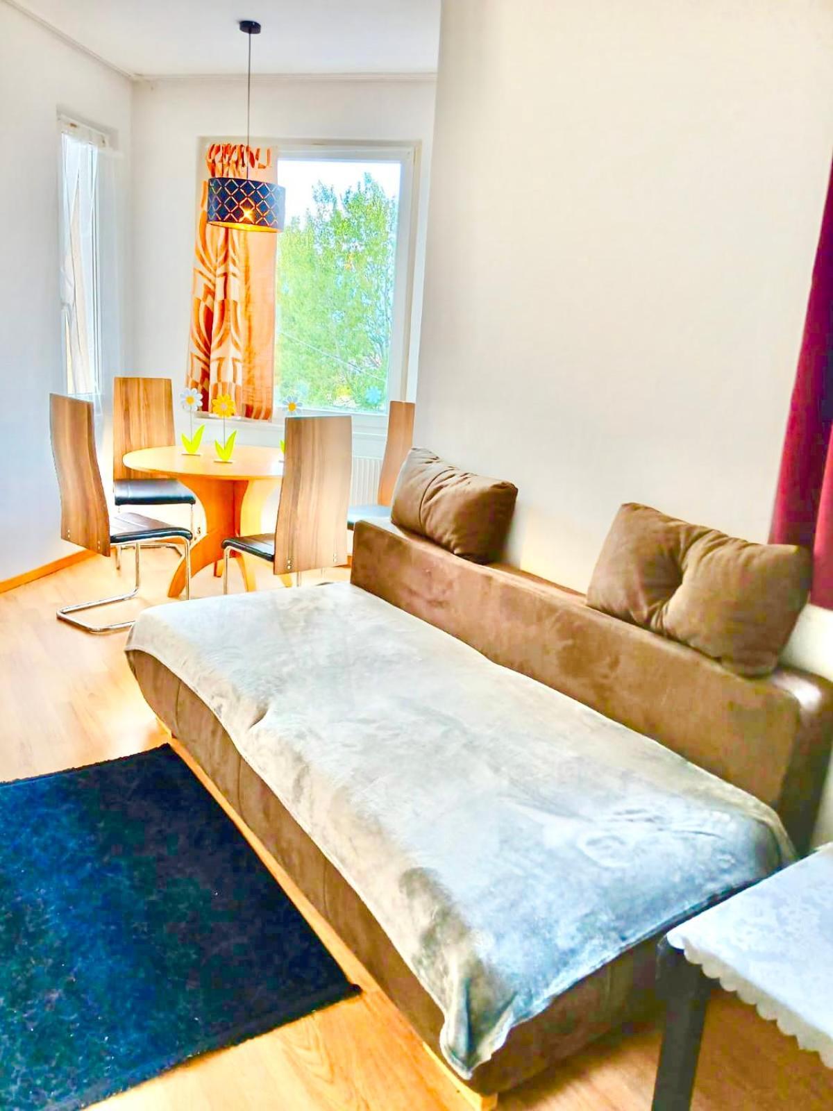 Apartment Anybody 2