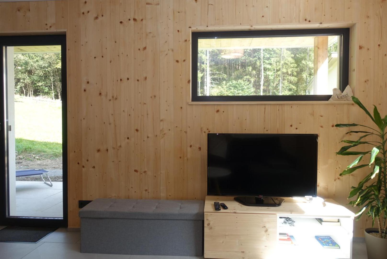 Waldblick - Neubau - Self-check-in - Kein Verkehr - Am Wald - Parkplaetze Vor Tuer - Or Double * Innsbruck