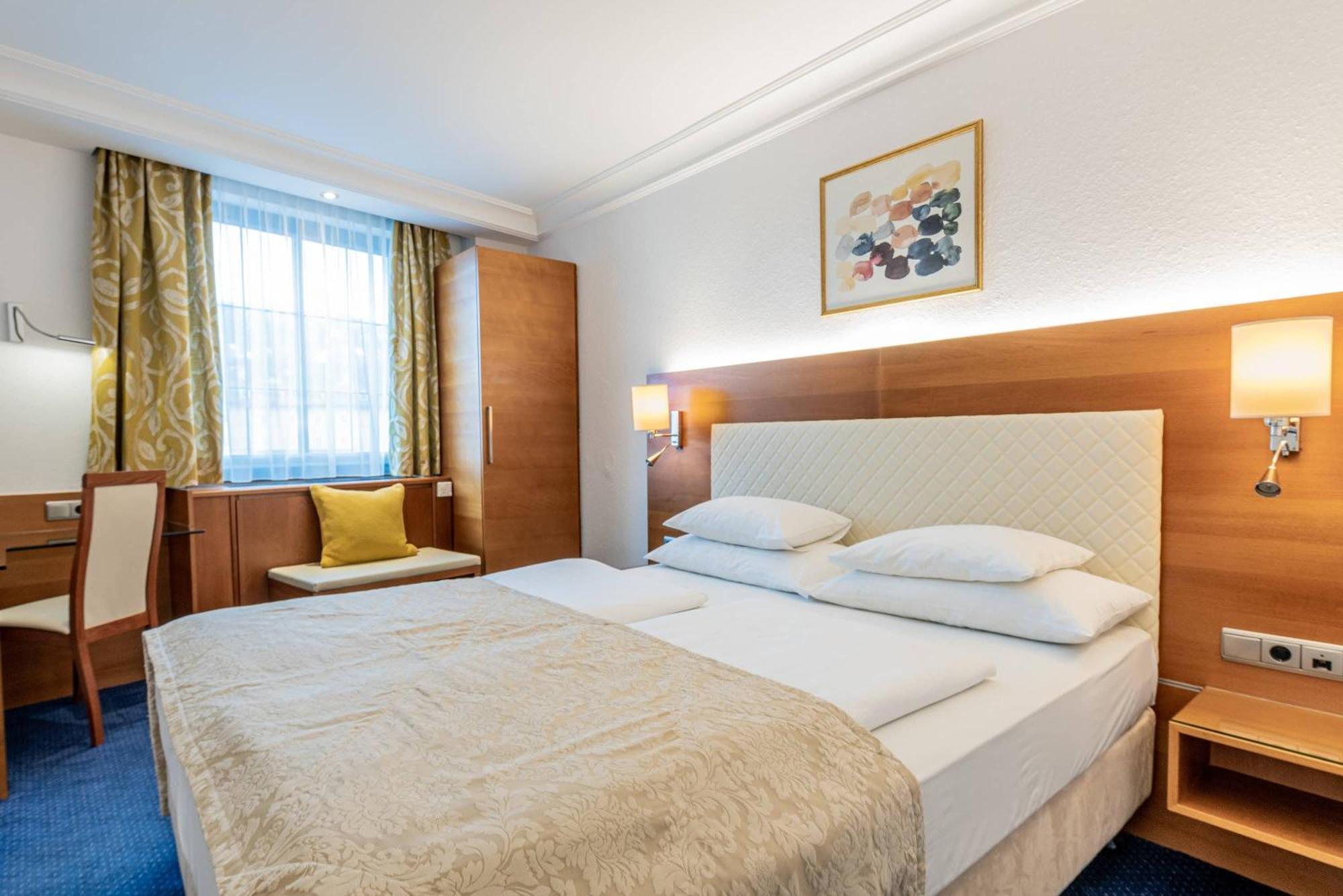 Hotel Mondschein Innsbruck