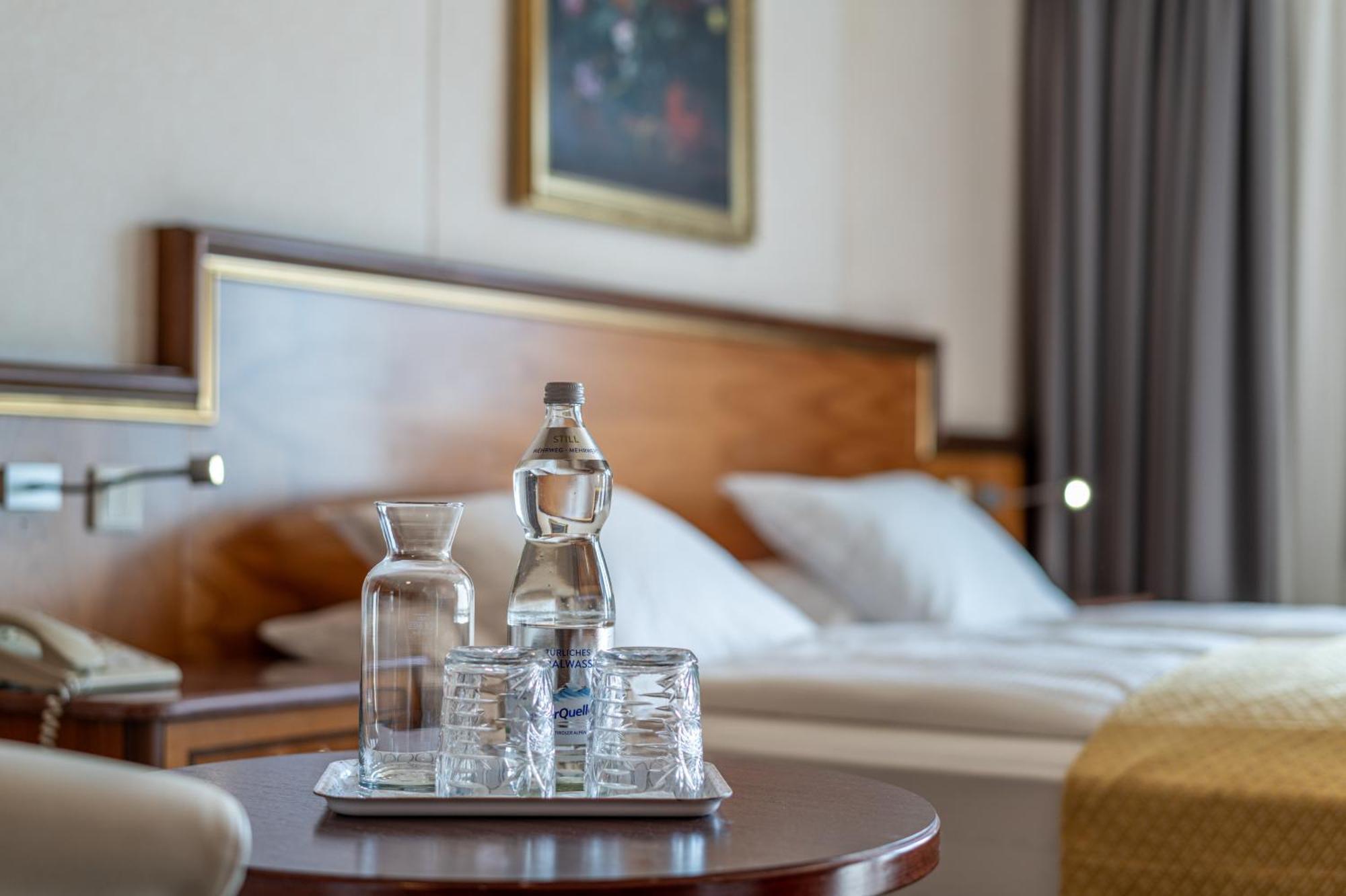 Neue Post I Self Check-in Innsbruck