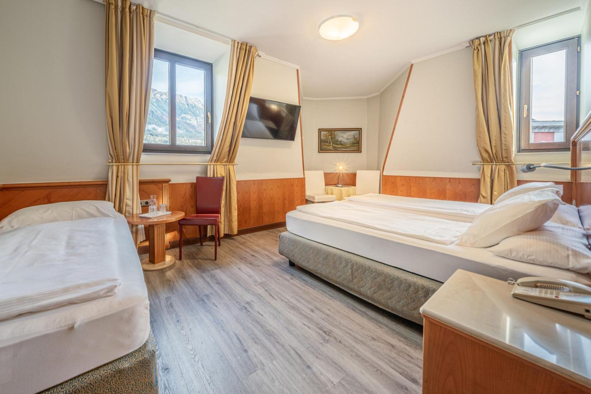 Neue Post I Self Check-in Hotel 4*
