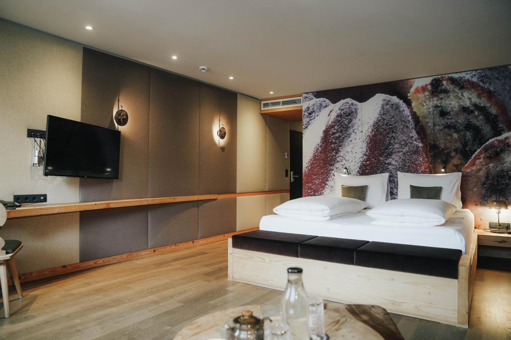 Boutiquehotel Weisses Roessl 2*