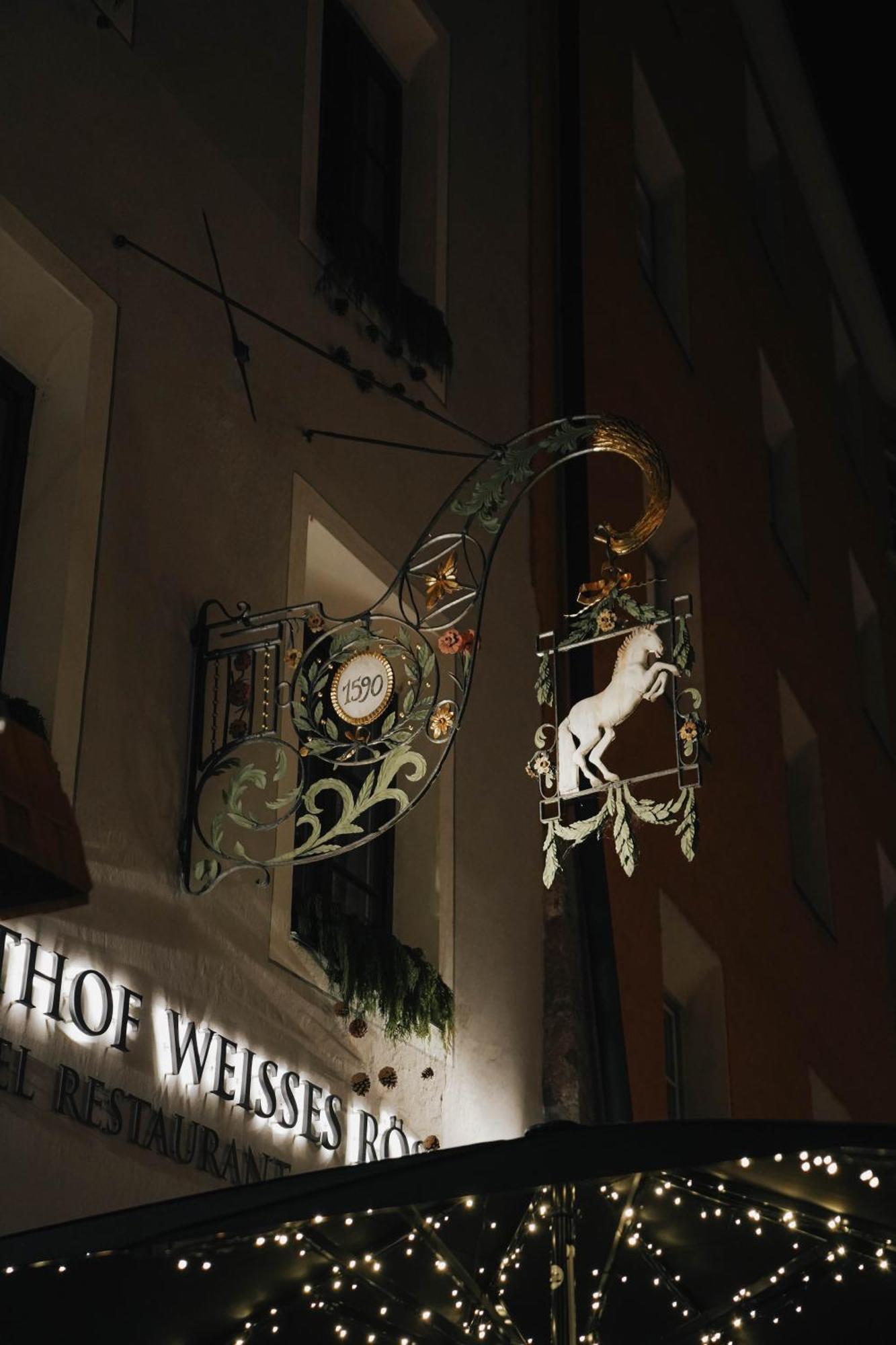 Hotel Boutiquehotel Weisses Roessl 2*