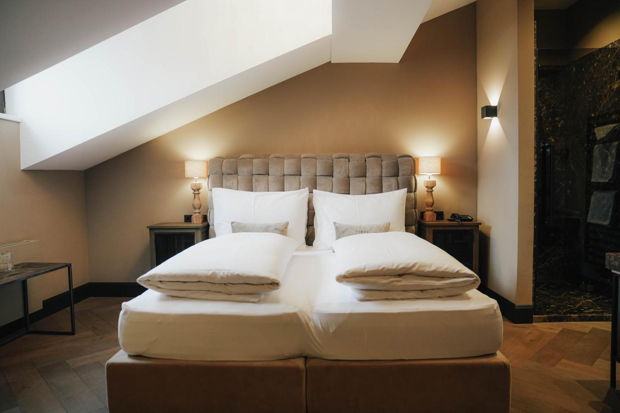 Boutiquehotel Weisses Roessl 2* Innsbruck