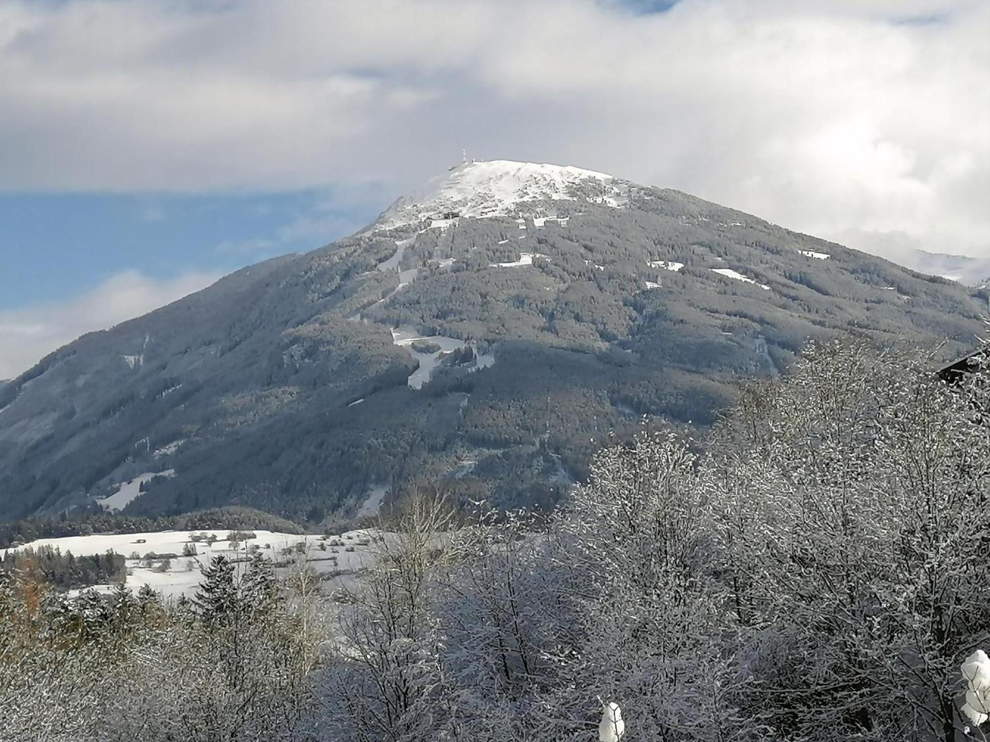 Riedbach In Mutters Appartement