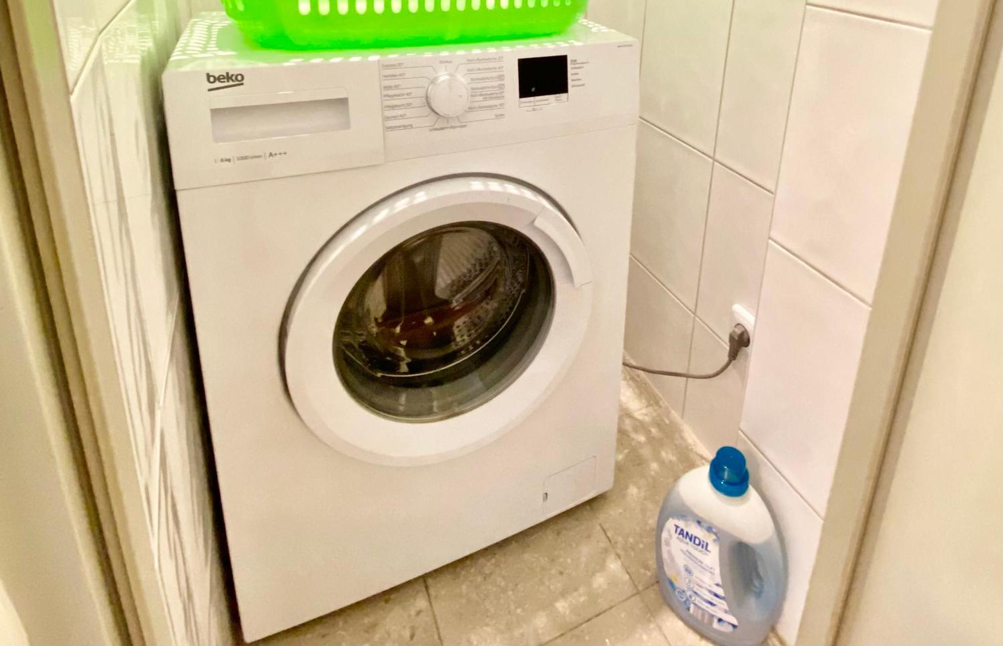 Apartment 4 Min 30 Days