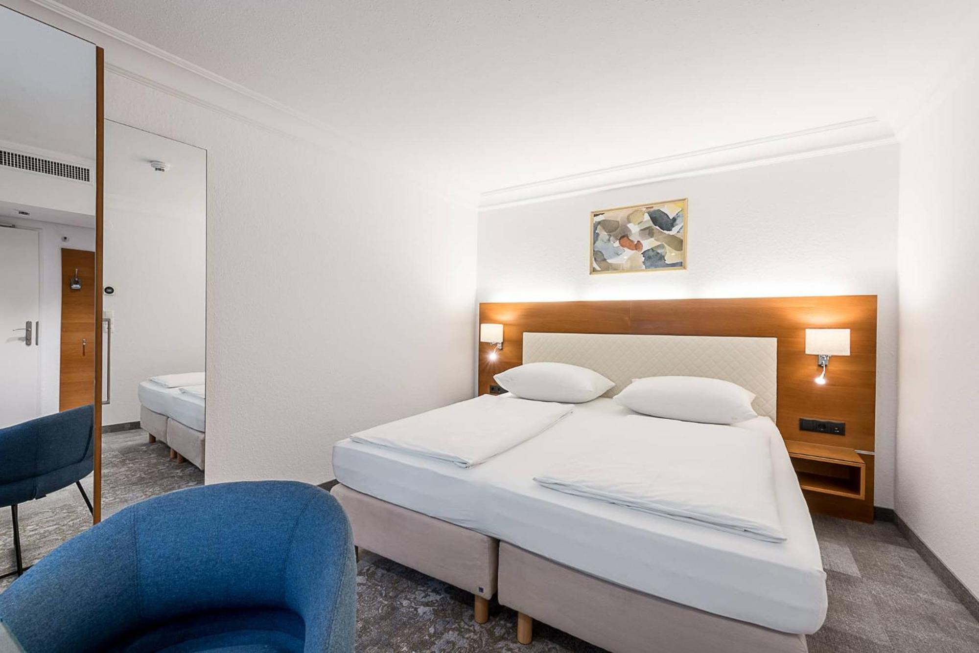Mondschein Hotel 4*