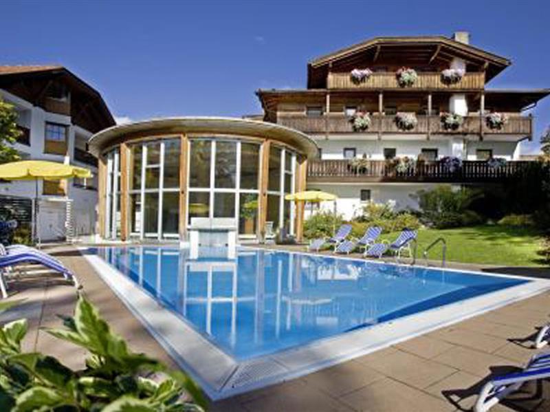Bon Alpina Resort 3*