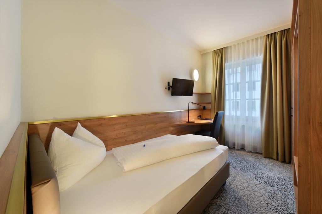 Hotel Zach