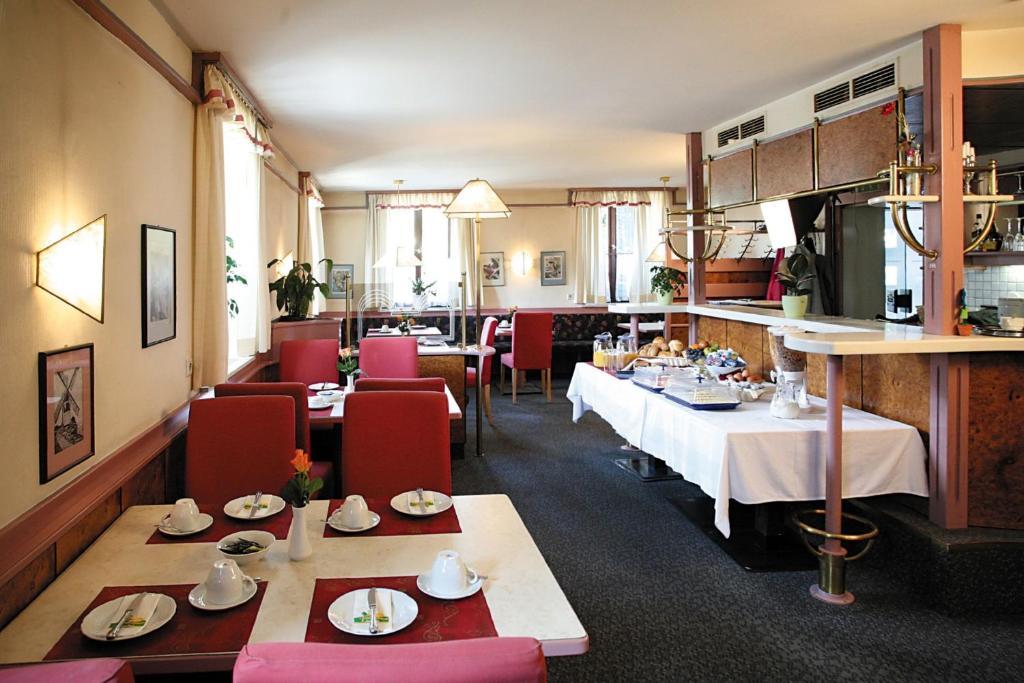 Bistro'S B&B Bed & Breakfast