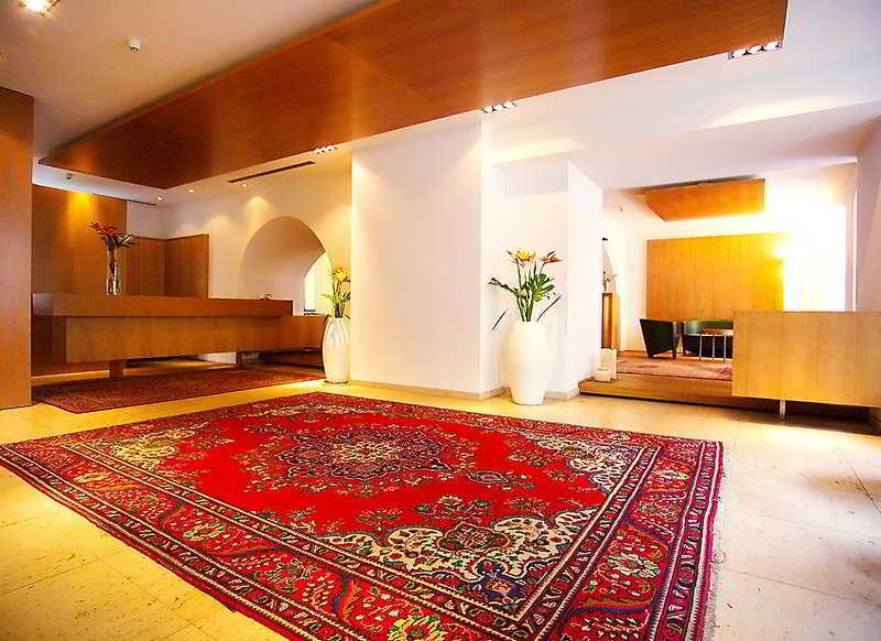 Hotel Maximilian - Stadthaus Penz 4*