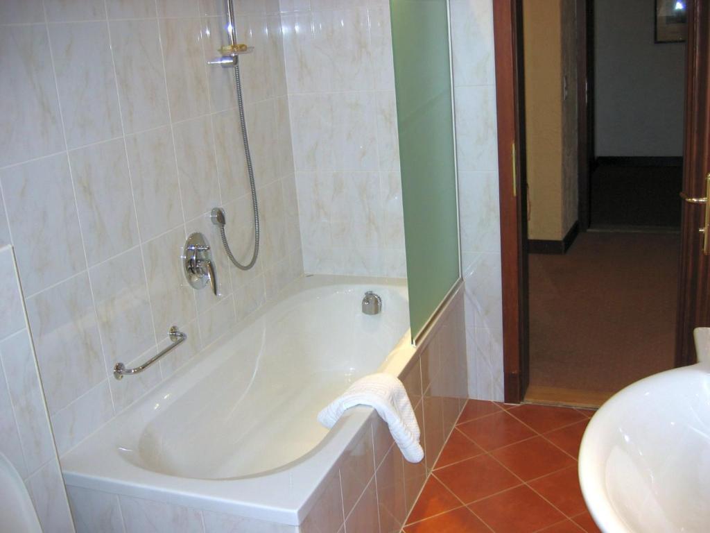 Gasthof Koreth Guest house Innsbruck