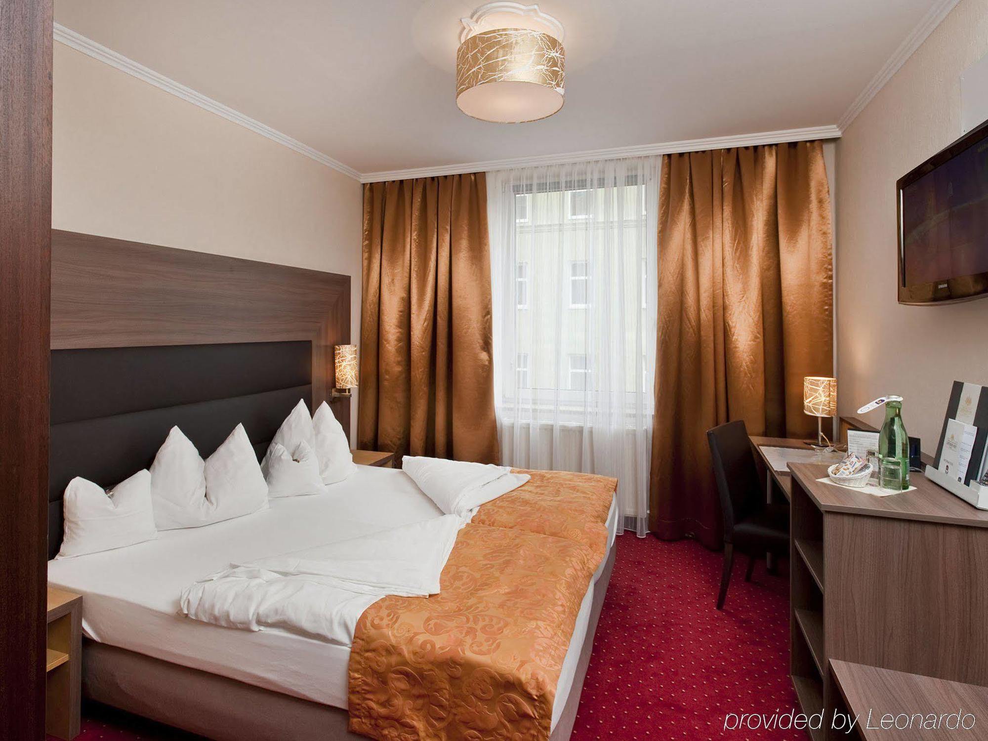 Leipziger Hof Hotel 4*