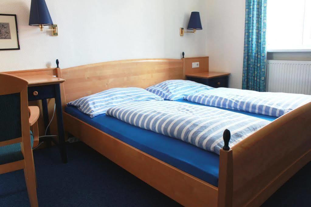 Bistro'S B&B Bed & Breakfast 2*