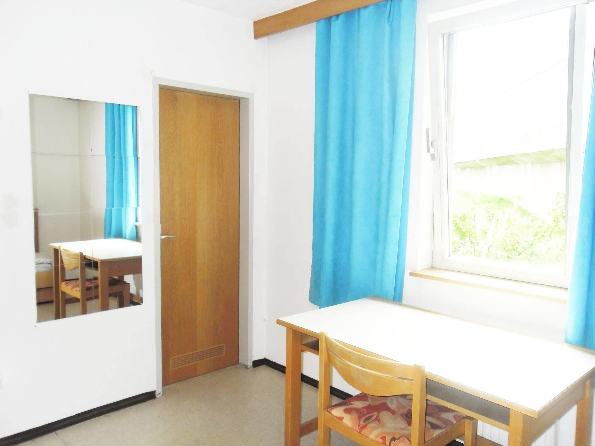 Albergue Hostel Marmota