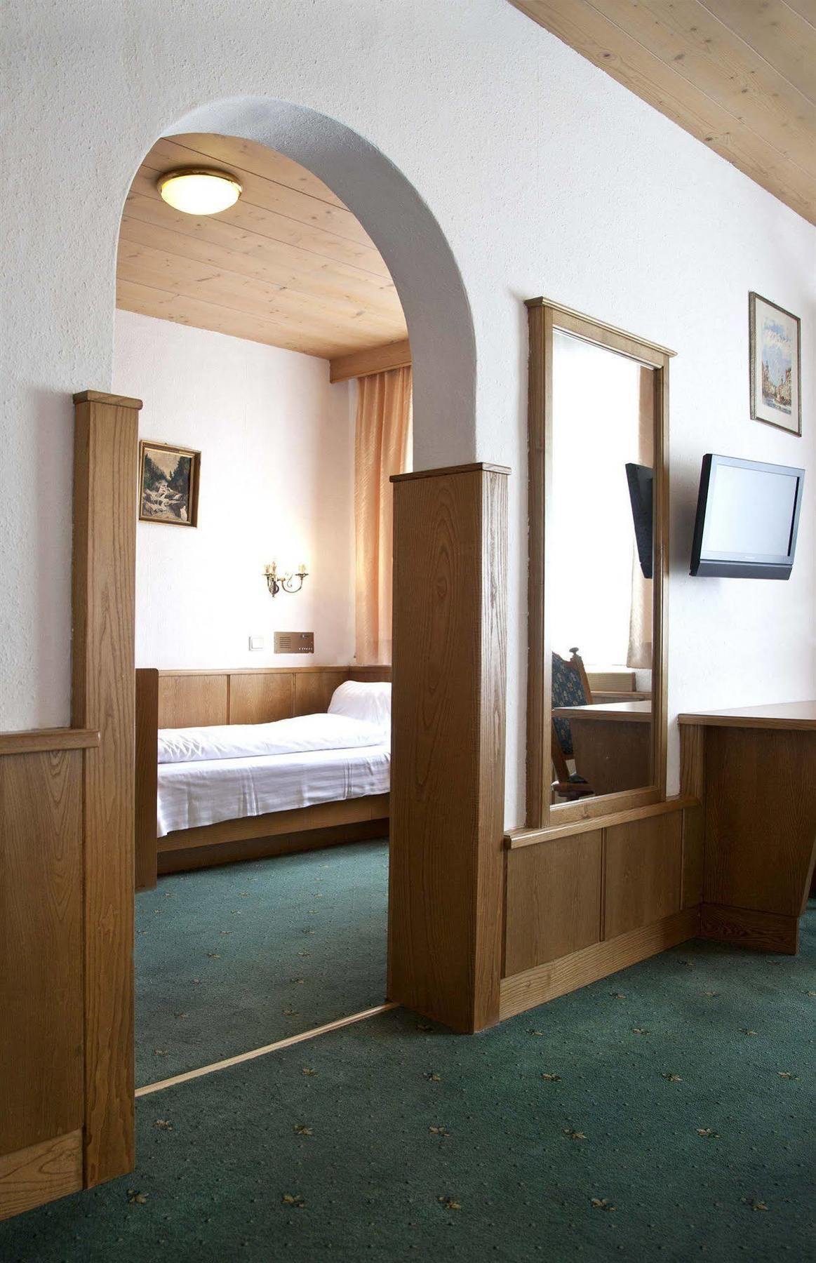 Altpradl Hotel