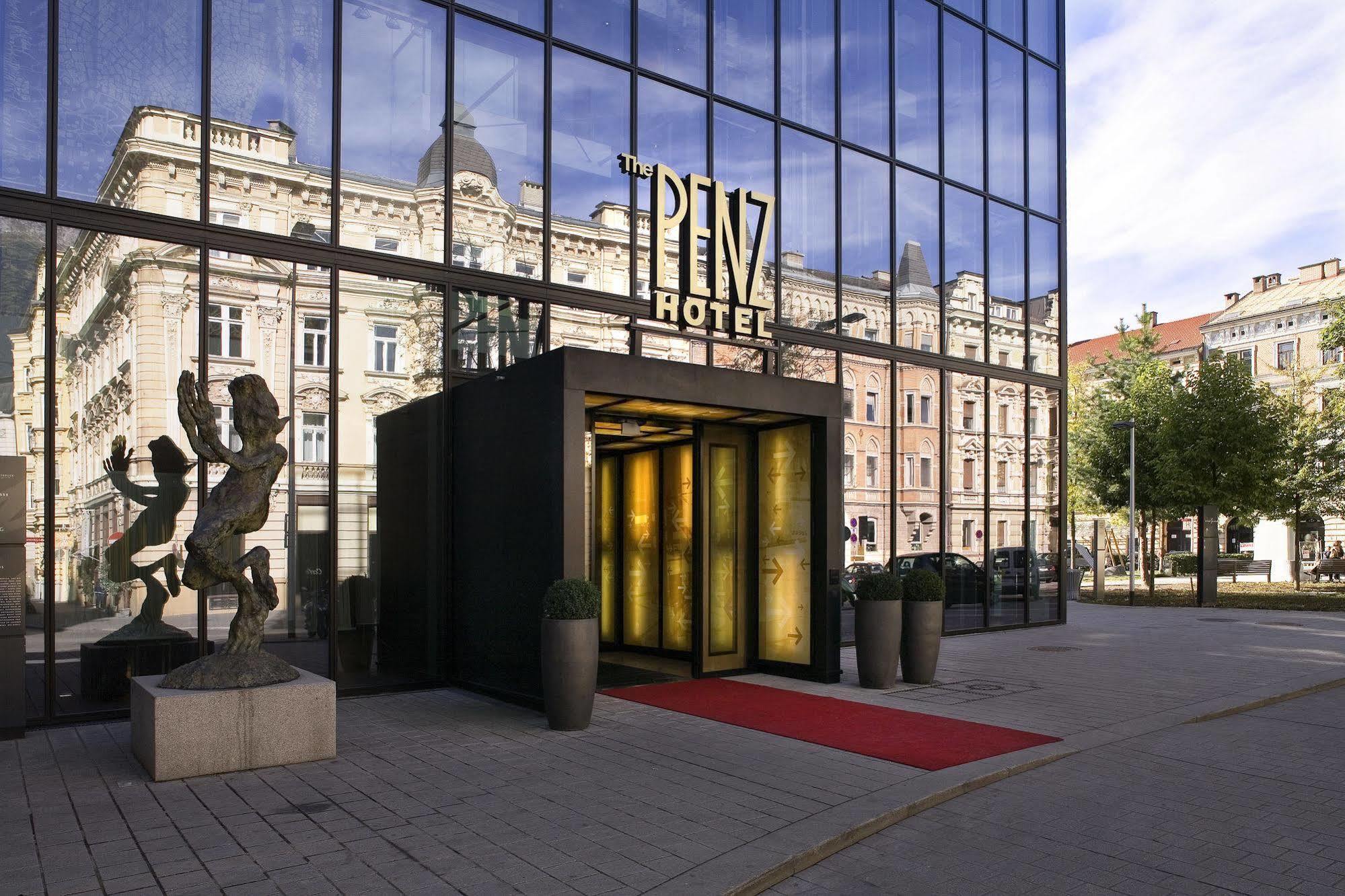 Hotel The Penz 4*